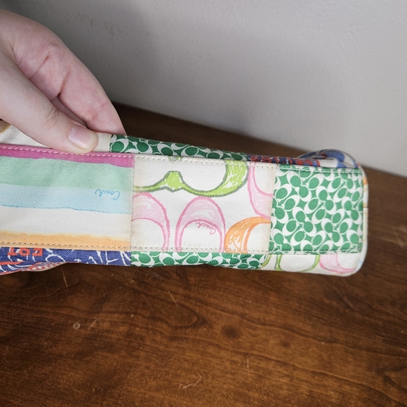 Limited Edition Coach Hampton Patchwork Y2K Small Bag - Picture 7 of 9